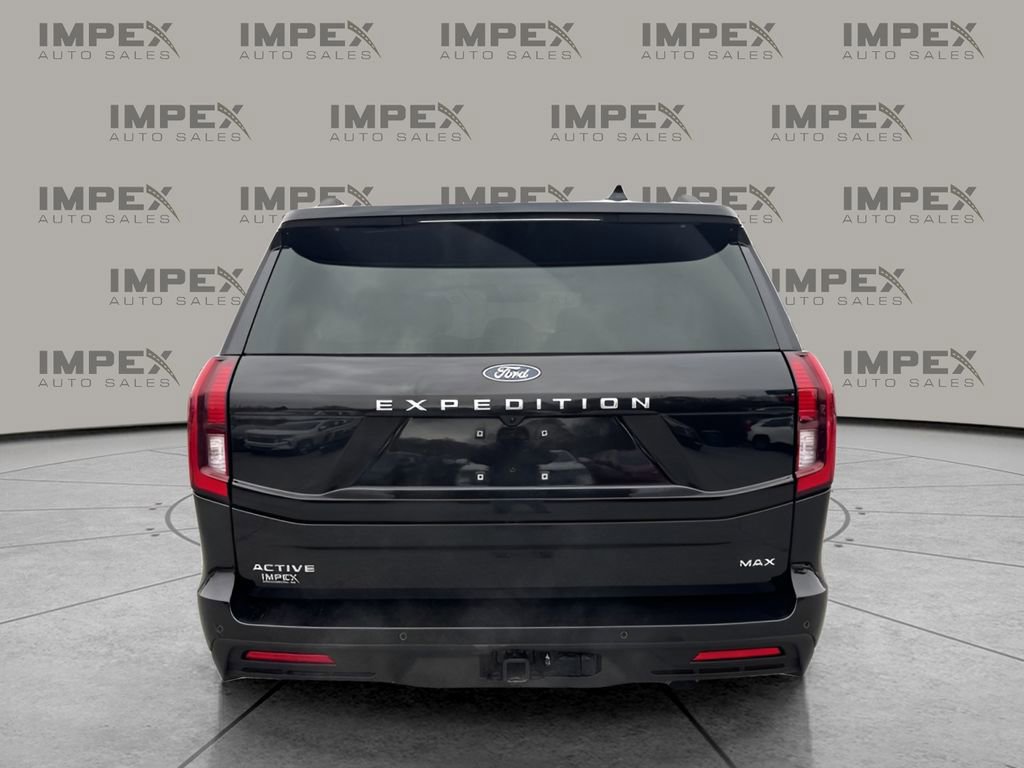 Used 2025 Ford Expedition Max Active image 4