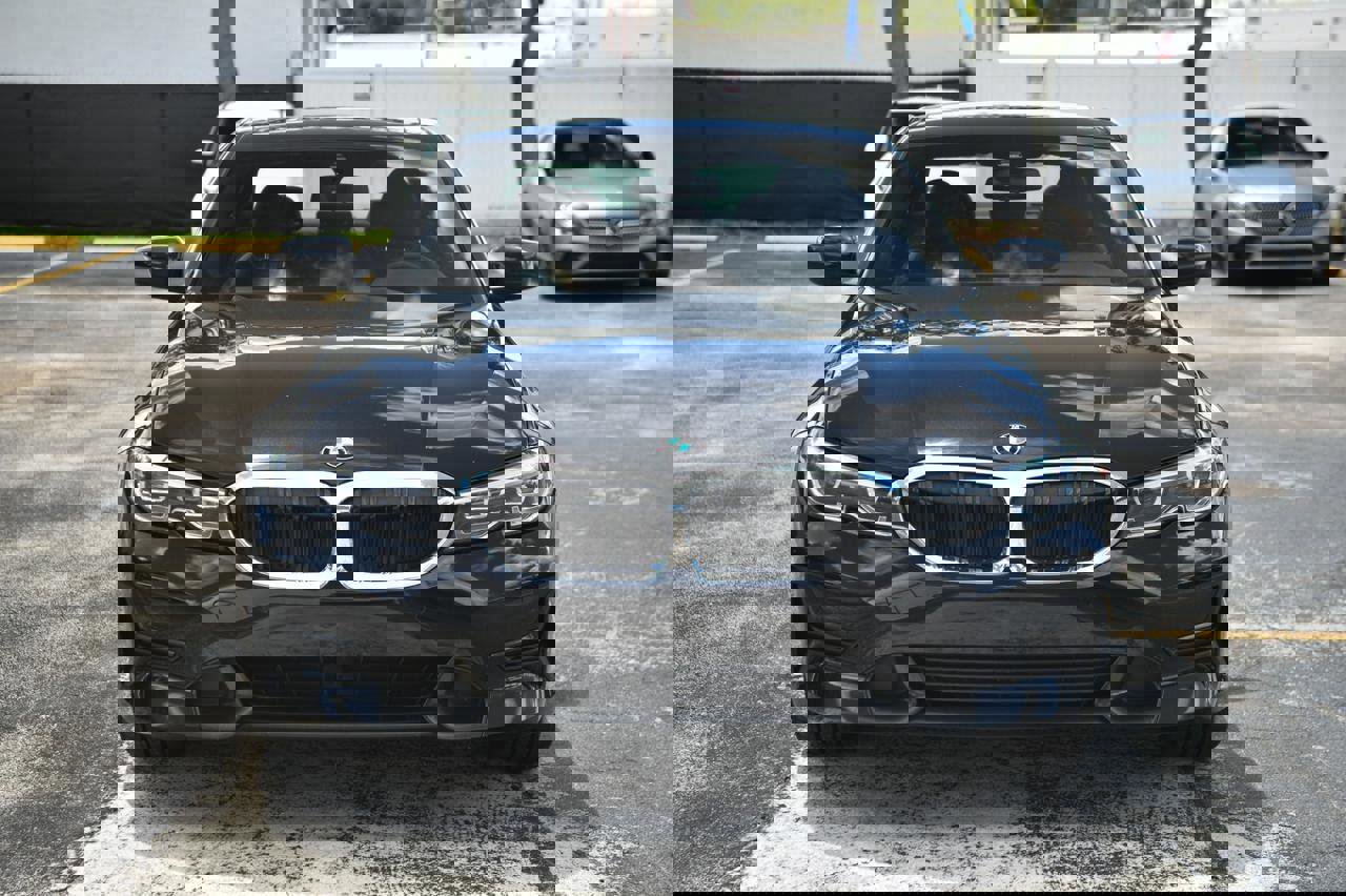 Used 2021 BMW 330i Sedan w/ Convenience Package image 2