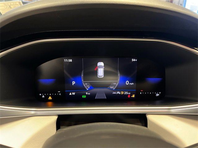 New 2026 Volkswagen Taos SE image 15