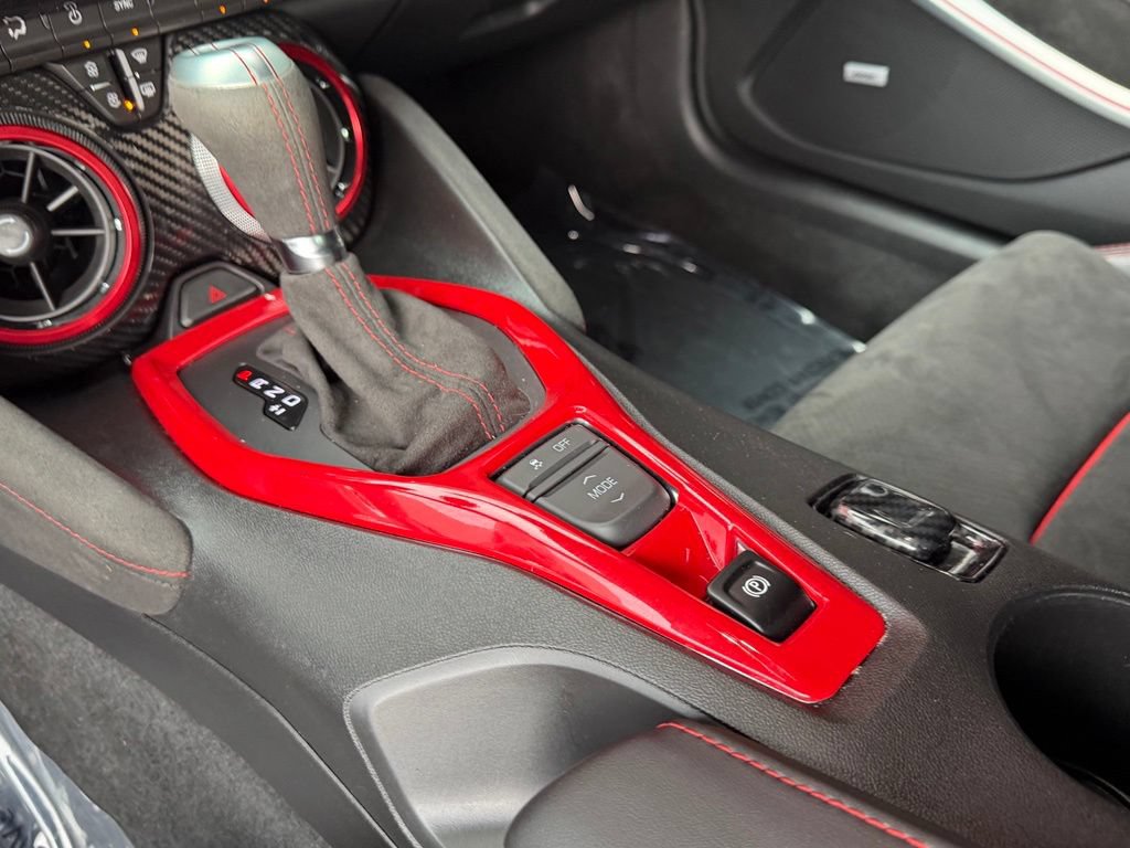 Used 2019 Chevrolet Camaro ZL1 RWD image 22