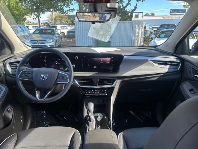 Used 2025 Buick Encore GX Avenir w/ Avenir Technology Package AWD/4WD image 37