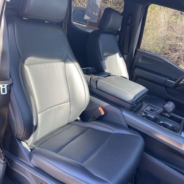 Used 2025 Ford F150 Lariat w/ Equipment Group 501A Mid image 15