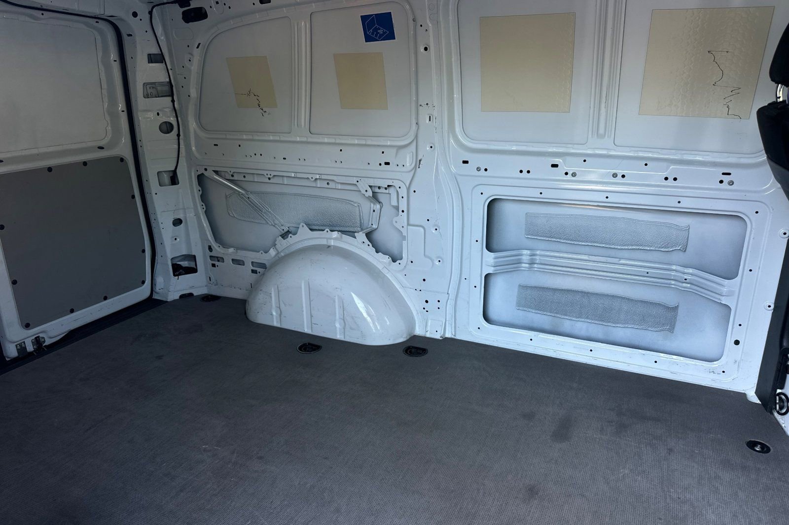 Used 2022 Mercedes-Benz Metris image 11