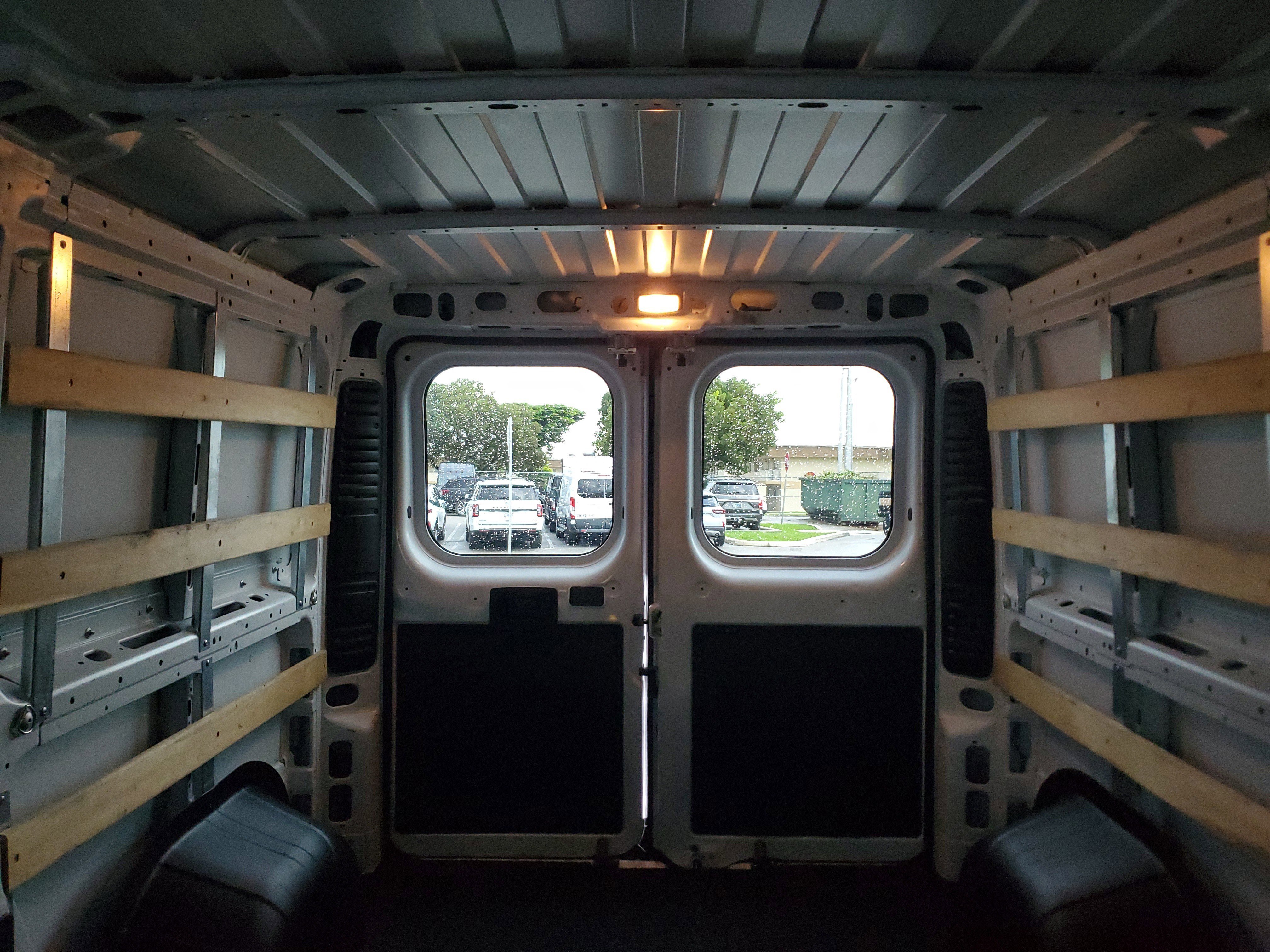 Used 2023 RAM ProMaster 2500 image 13