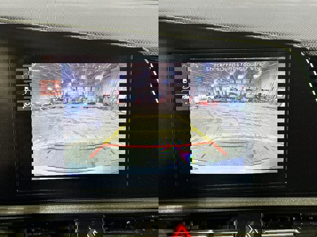 Used 2024 Kia Niro LX image 9