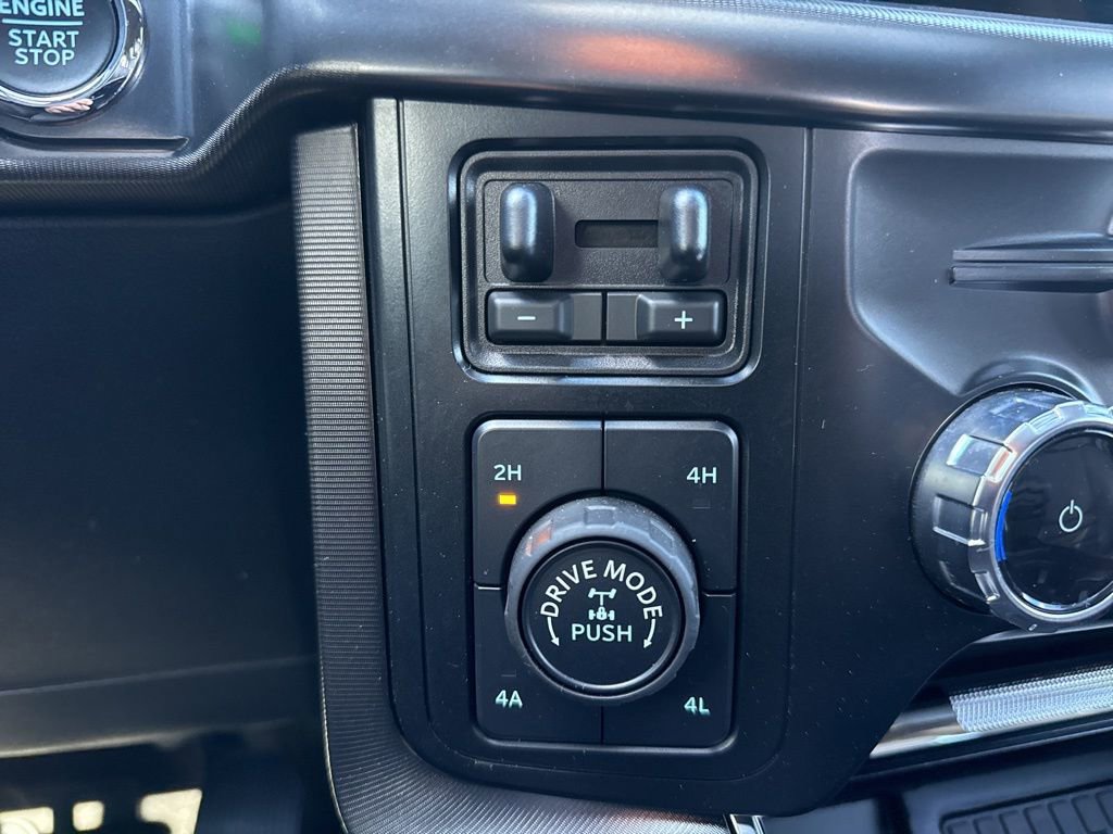 Certified 2023 Ford F150 Platinum w/ Equipment Group 701A High image 32