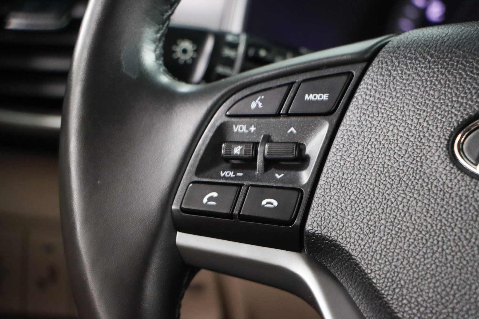 Used 2021 Hyundai Tucson Limited image 13