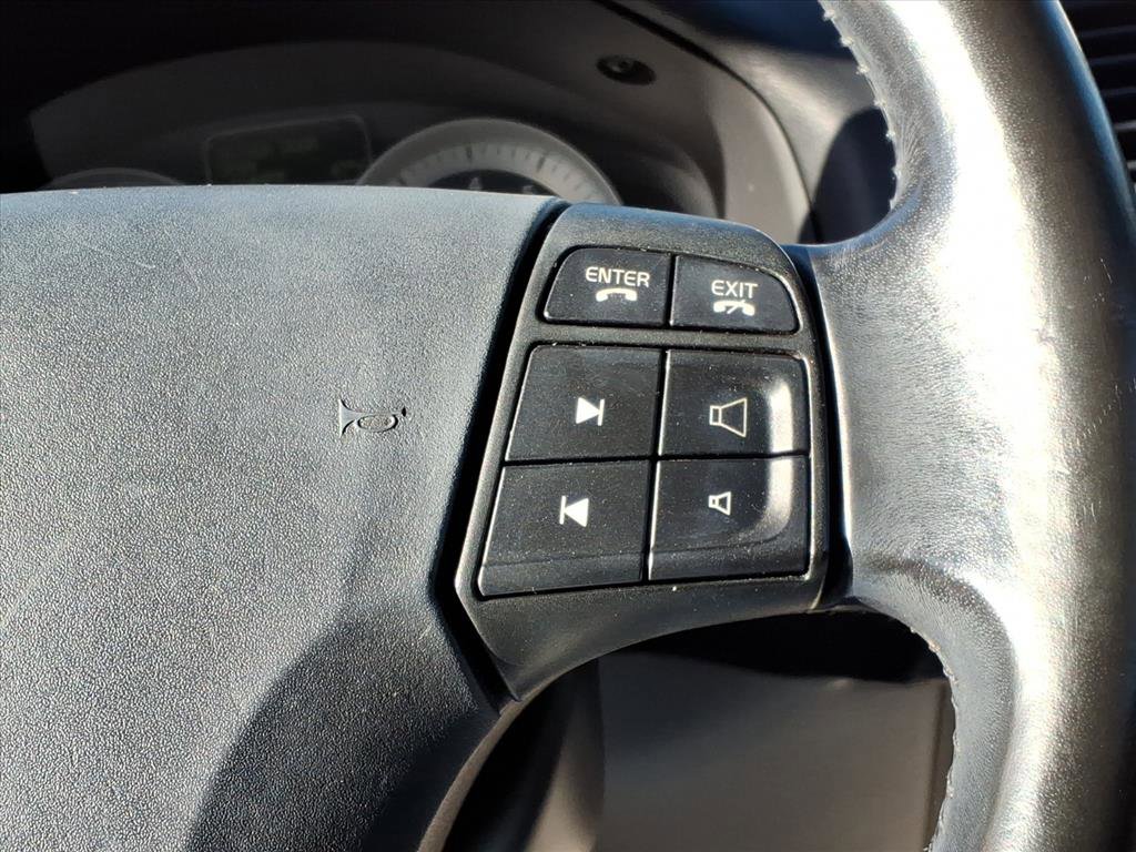 Used 2013 Volvo C70 T5 w/ Climate Pkg image 23