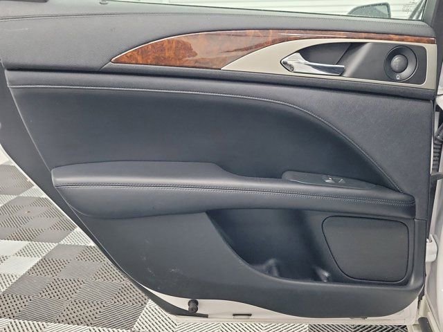 Used 2020 Lincoln MKZ Reserve w/ Elements Package image 17