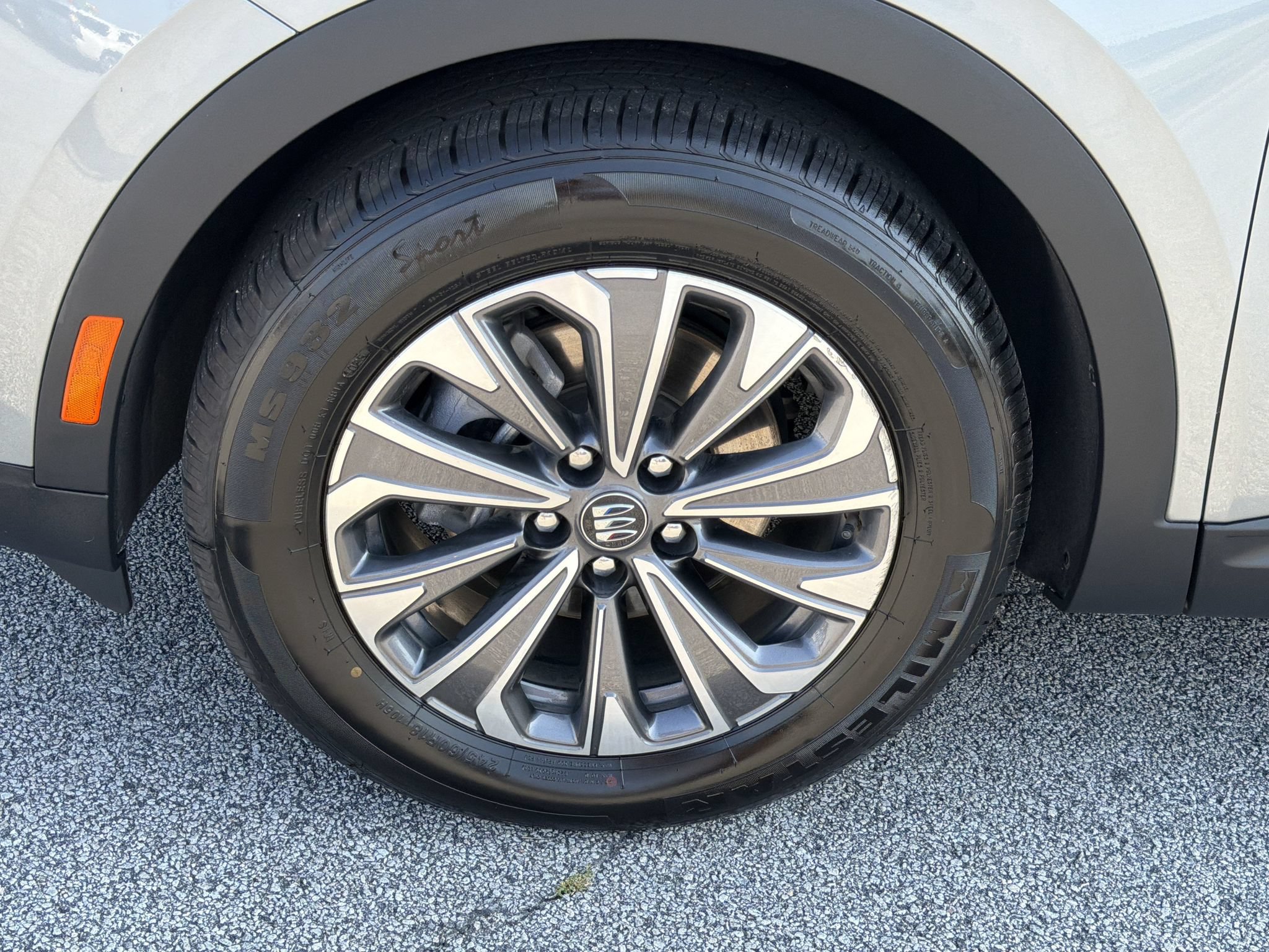 Used 2024 Buick Envision Preferred AWD/4WD image 25