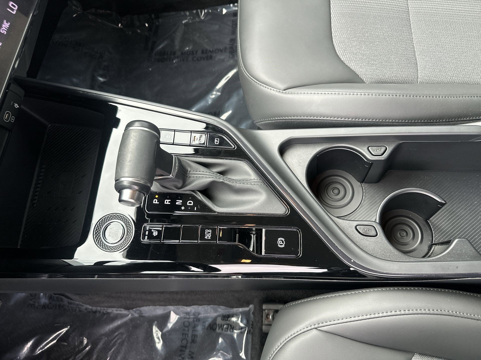 Used 2023 Kia Niro EX image 22