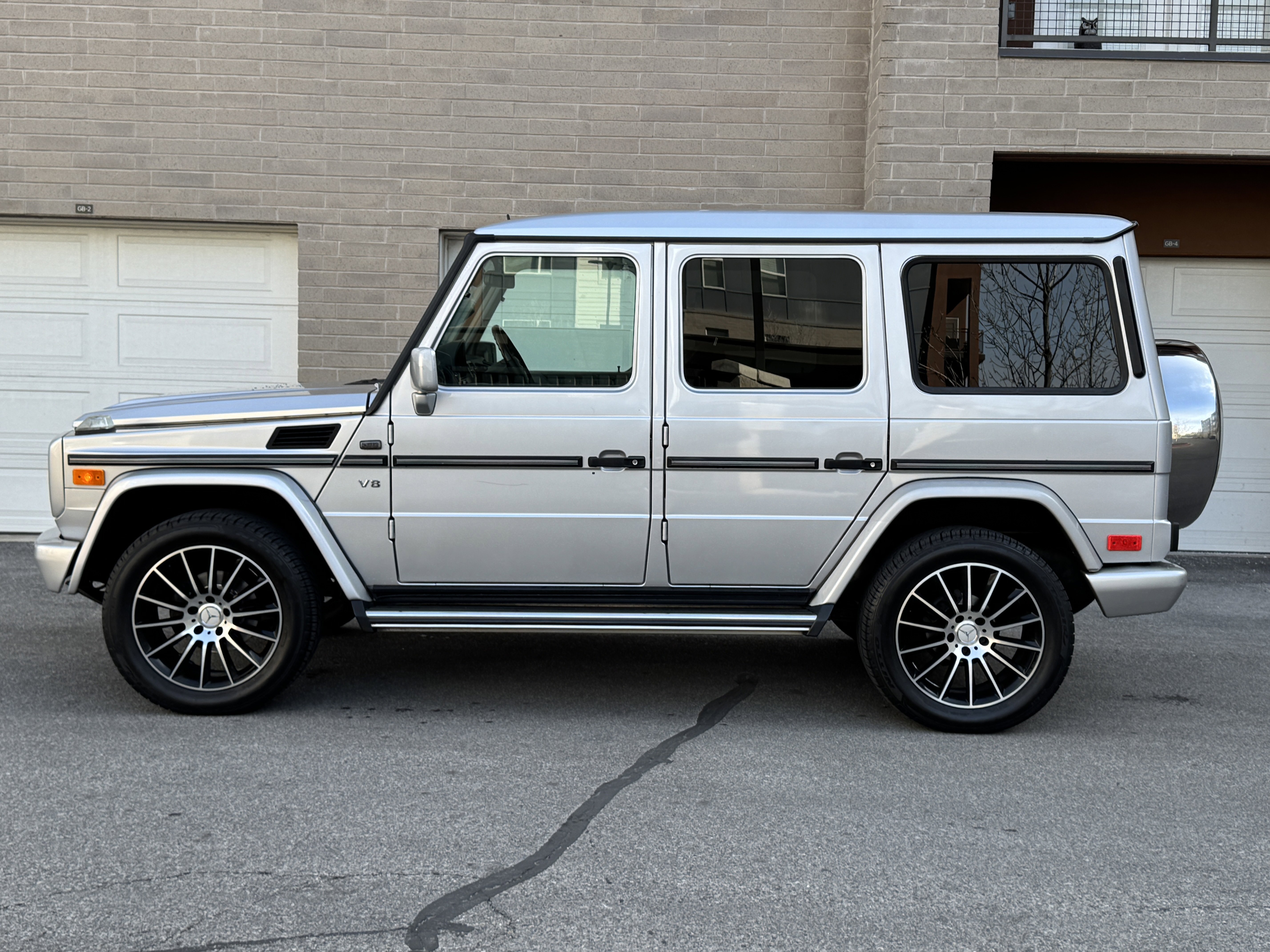 Used 2002 Mercedes-Benz G 500 image 2