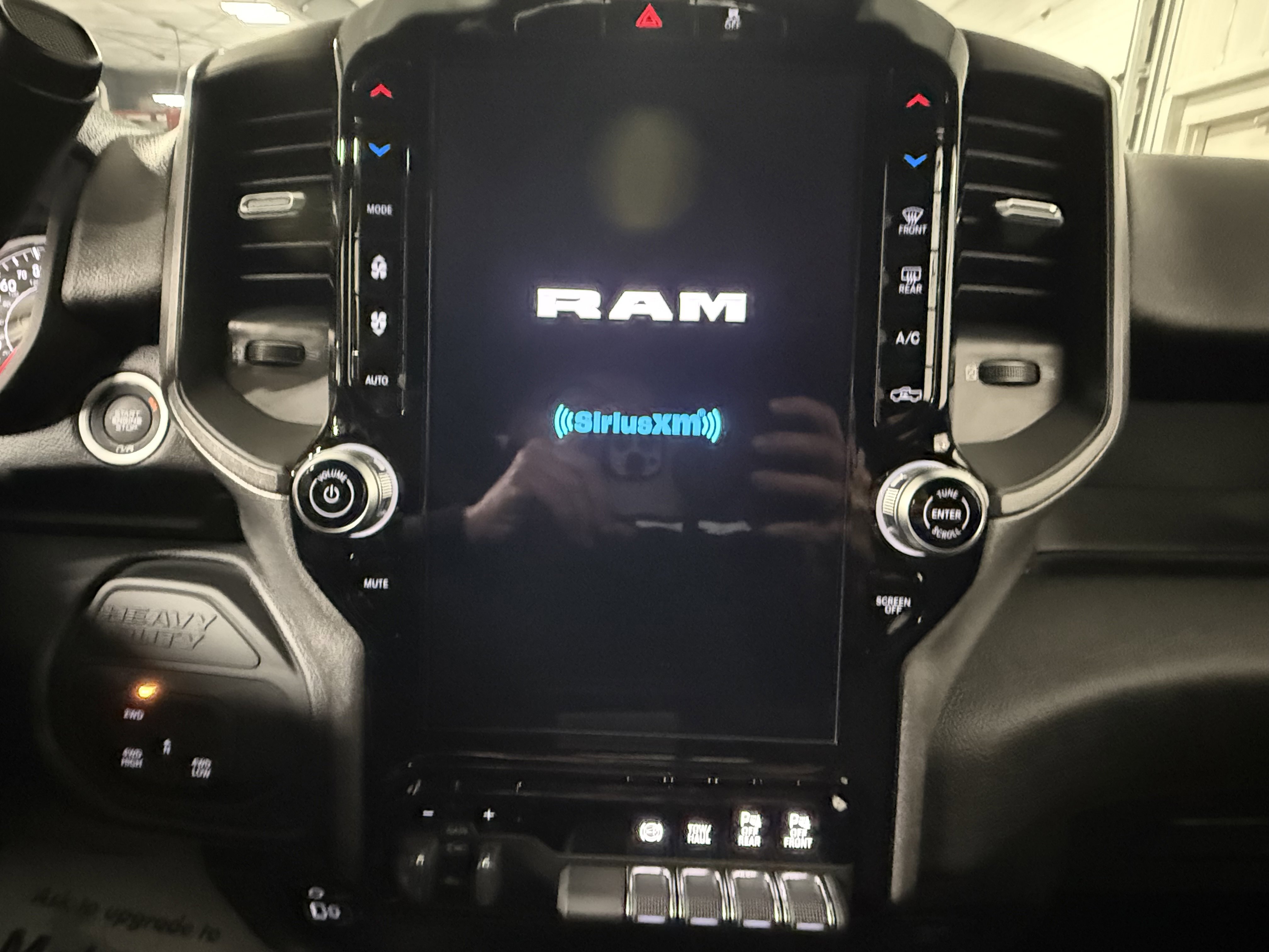 New 2026 RAM 2500 Tradesman AWD/4WD image 25