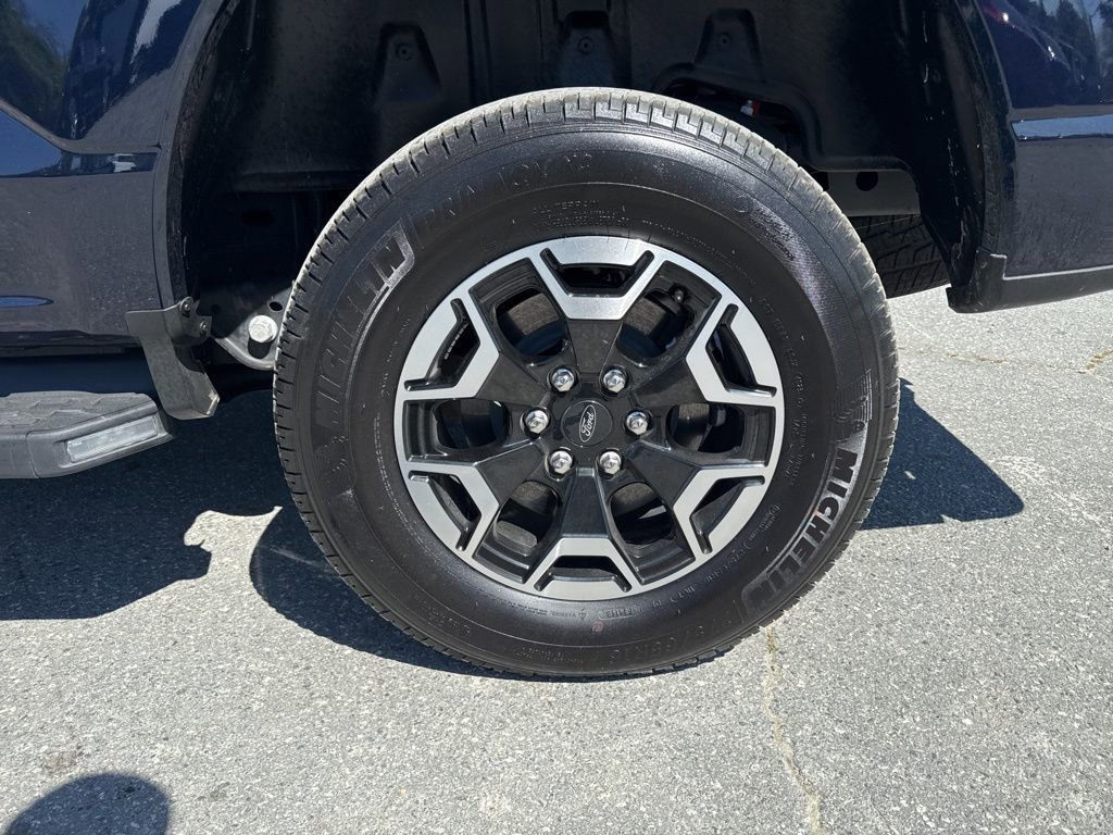 Used 2023 Ford F150 Lightning XLT AWD/4WD image 30