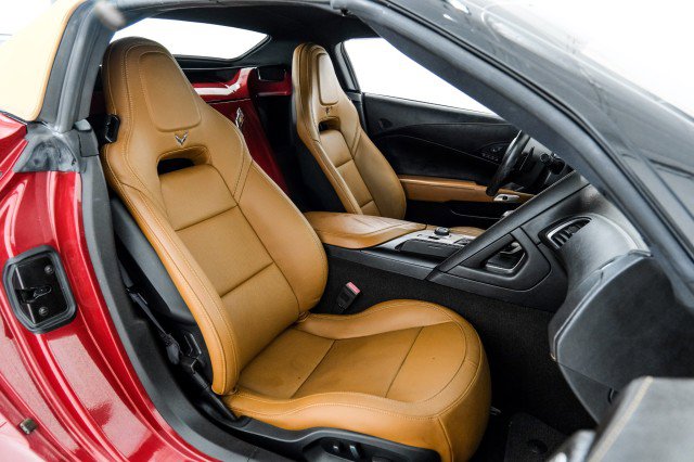 Used 2014 Chevrolet Corvette Stingray Convertible w/ 2LT Preferred Equipment Group image 35