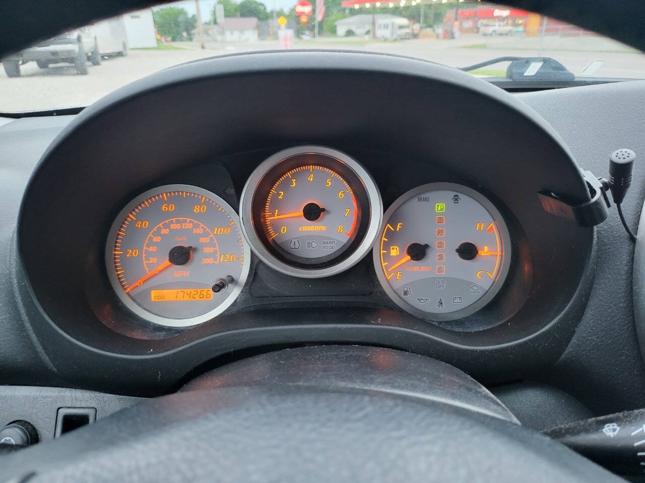 Used 2005 Toyota RAV4 4WD image 9