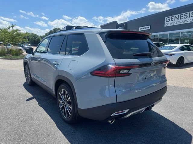 Used 2025 Toyota Grand Highlander AWD Hybrid image 7