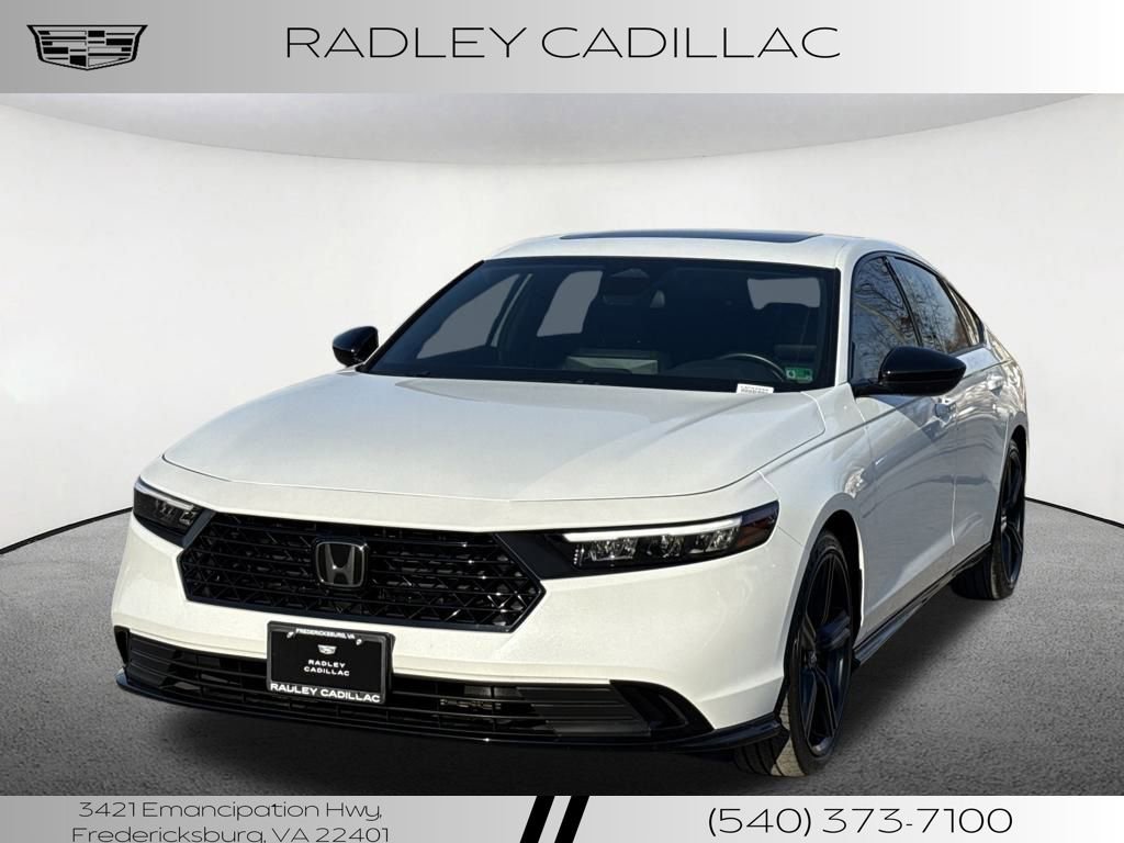 Used 2024 Honda Accord Sport image 1