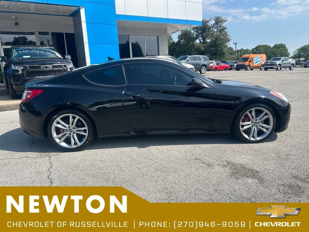 Used 2012 Hyundai Genesis 3.8 RWD image 31