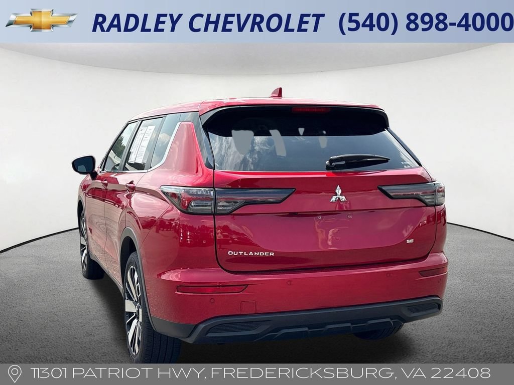 Used 2025 Mitsubishi Outlander SE AWD/4WD image 18
