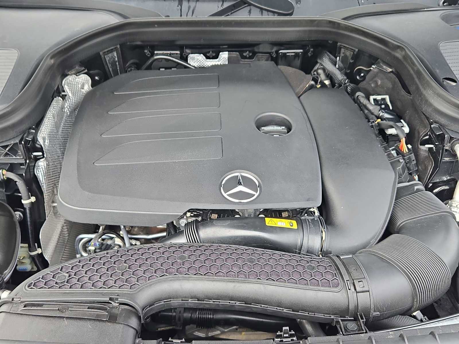 Used 2022 Mercedes-Benz GLC 300 4MATIC image 14