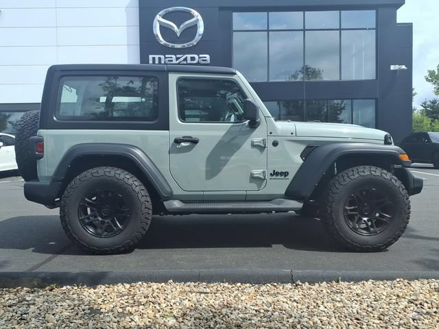 Used 2024 Jeep Wrangler Sport AWD/4WD image 4