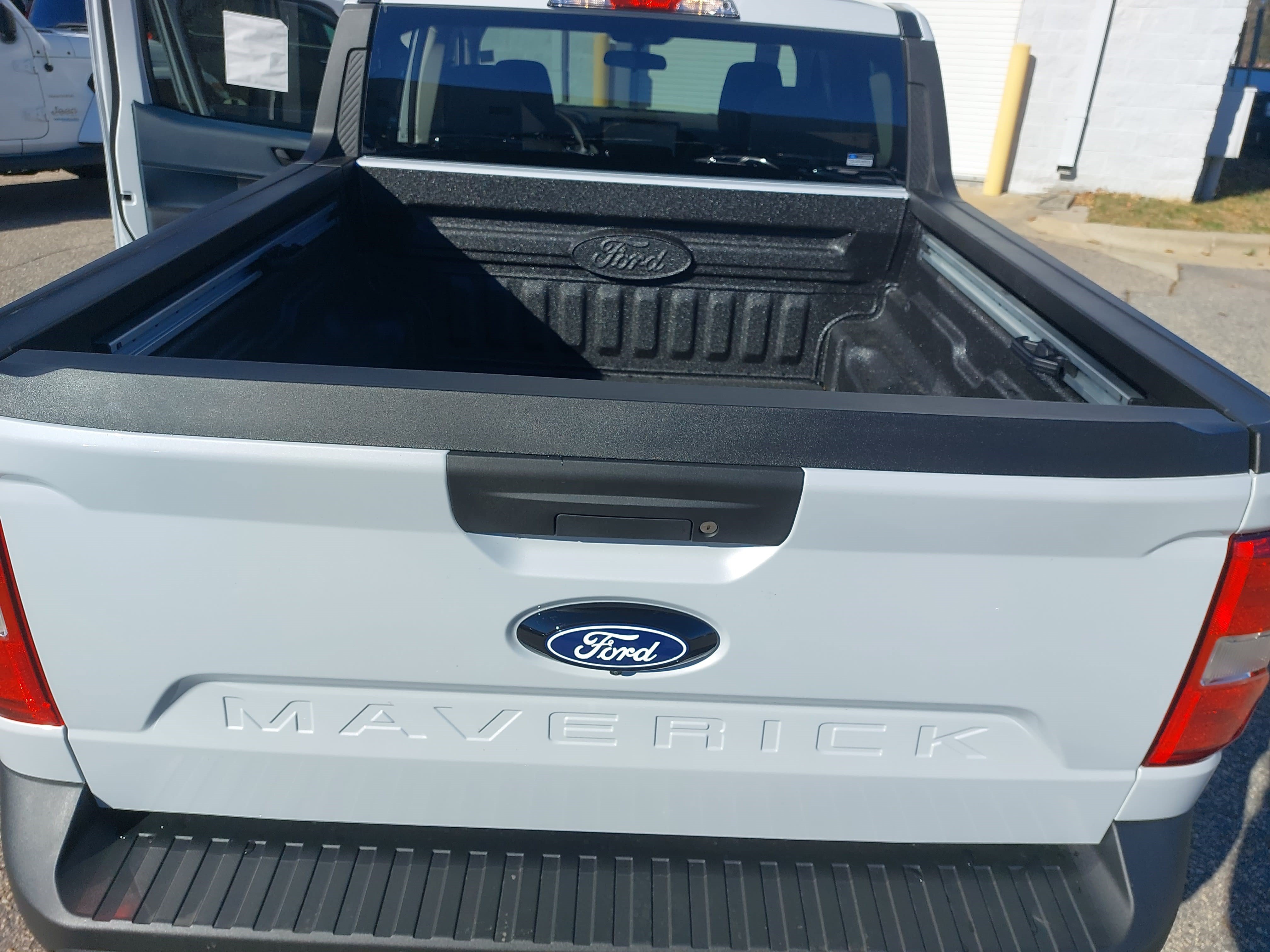 New 2026 Ford Maverick XL w/ 4K Tow Package AWD/4WD image 15