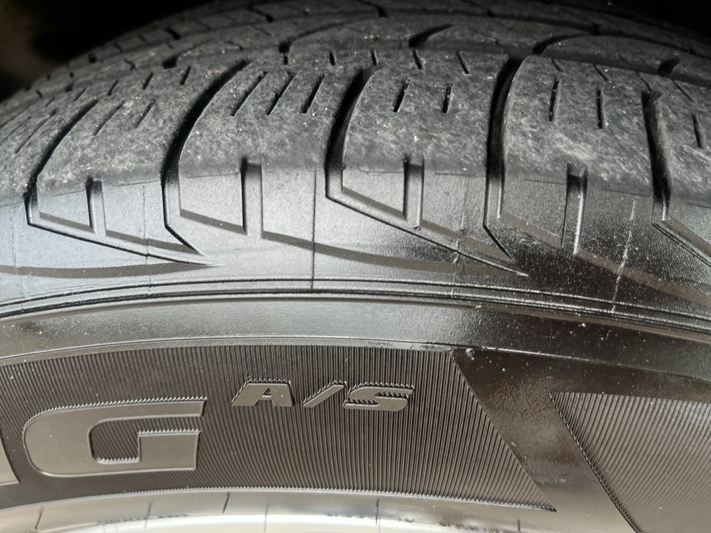 Used 2019 Lincoln Nautilus Select AWD/4WD image 29