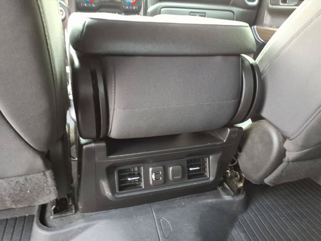Used 2022 Chevrolet Silverado 1500 LT AWD/4WD image 28