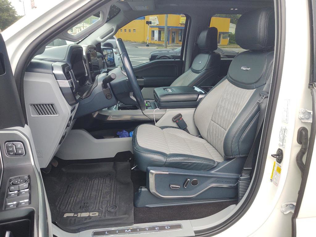 Used 2022 Ford F150 Limited image 7