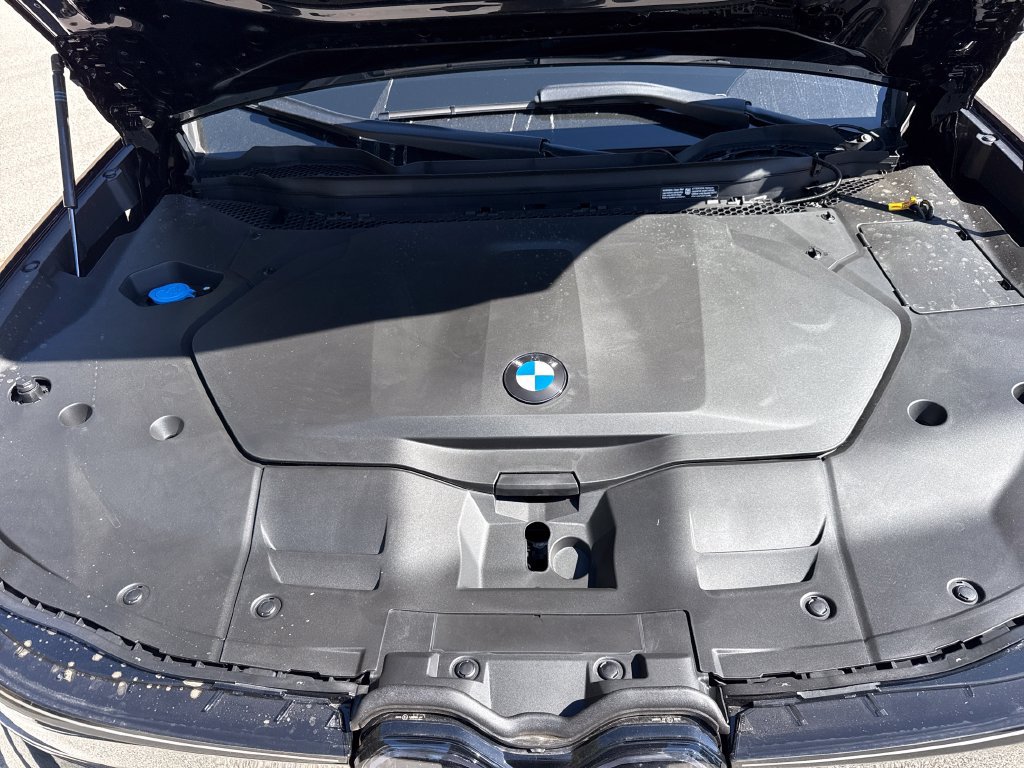 New 2027 BMW iX3 50 xDrive AWD/4WD image 28