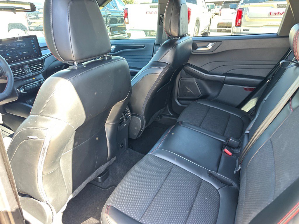 Used 2024 Ford Escape ST-Line w/ Tech Pack #1 image 10