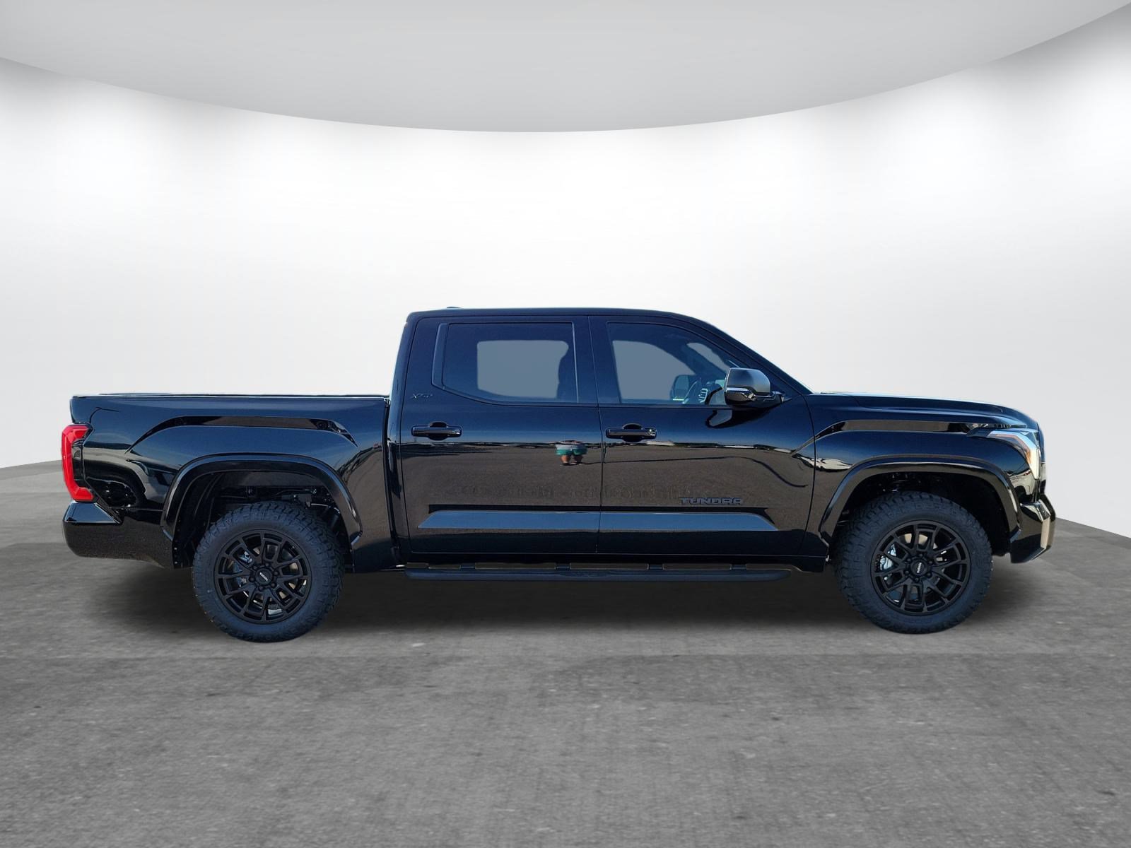 New 2026 Toyota Tundra SR5 w/ SR5 Premium Package image 4