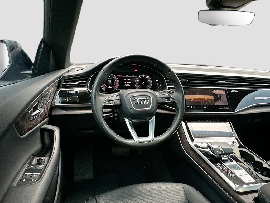 Used 2020 Audi Q8 Prestige AWD/4WD image 25