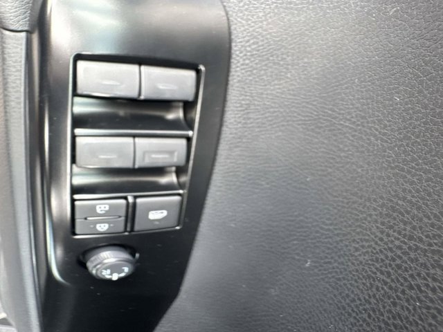 New 2026 Toyota Camry SE w/ Convenience Package image 8