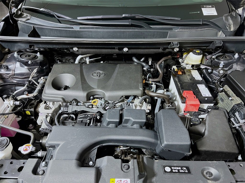 Certified 2025 Toyota RAV4 LE image 27