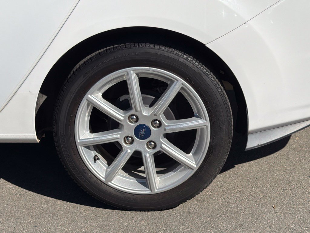 Certified 2019 Ford Fiesta SE w/ Equipment Group 201A FWD image 17