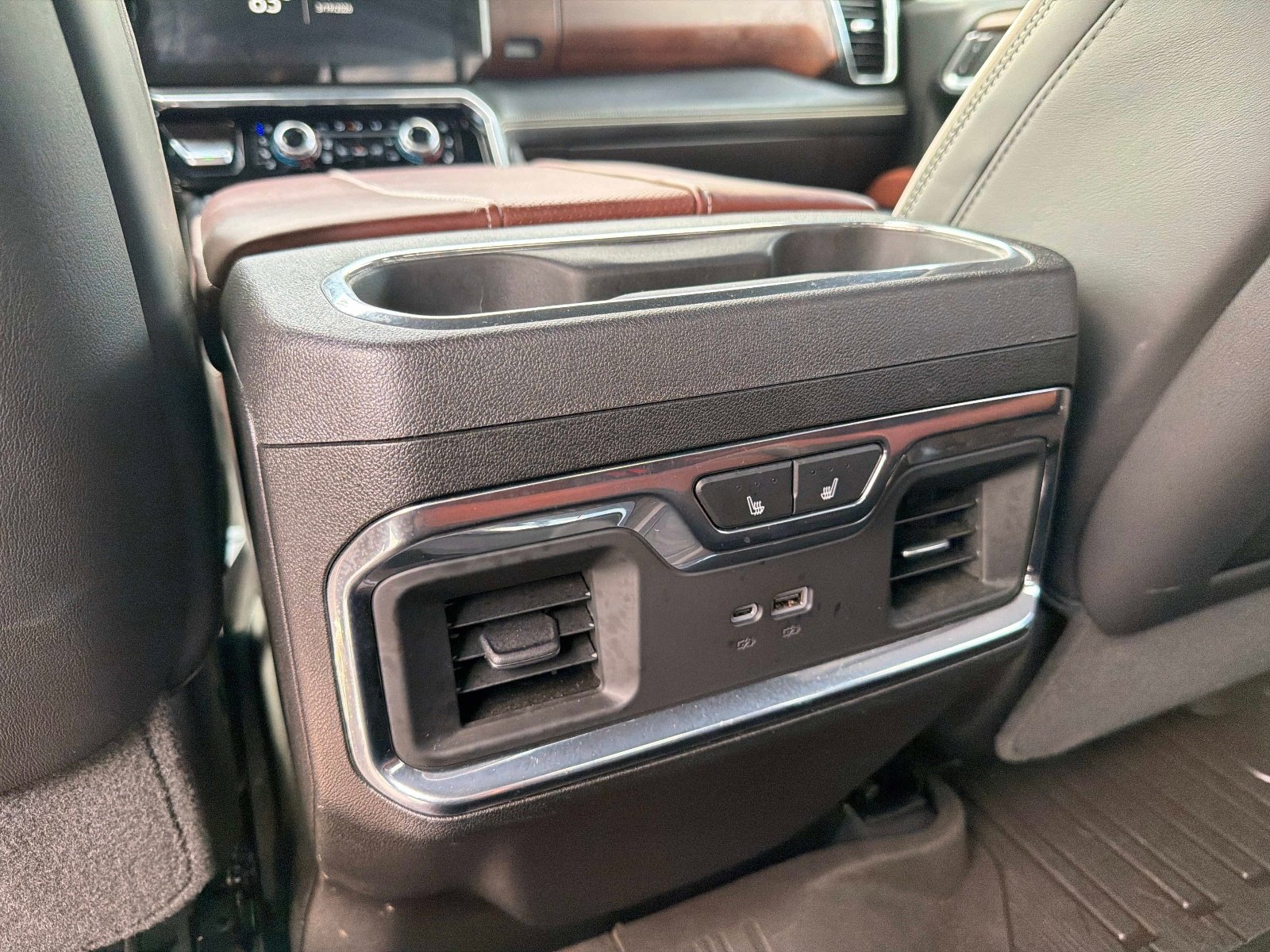 Used 2025 GMC Sierra 1500 Denali Ultimate image 35