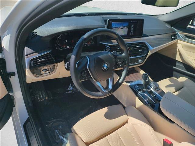 Used 2023 BMW 530i w/ Convenience Package RWD image 10