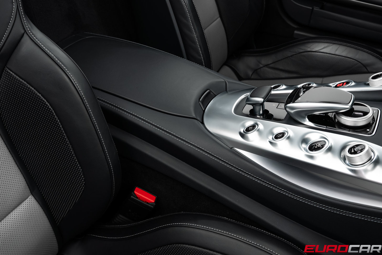Used 2019 Mercedes-Benz AMG GT Roadster image 33