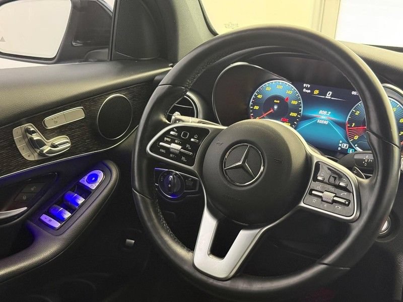 Used 2022 Mercedes-Benz GLC 300 4MATIC image 11