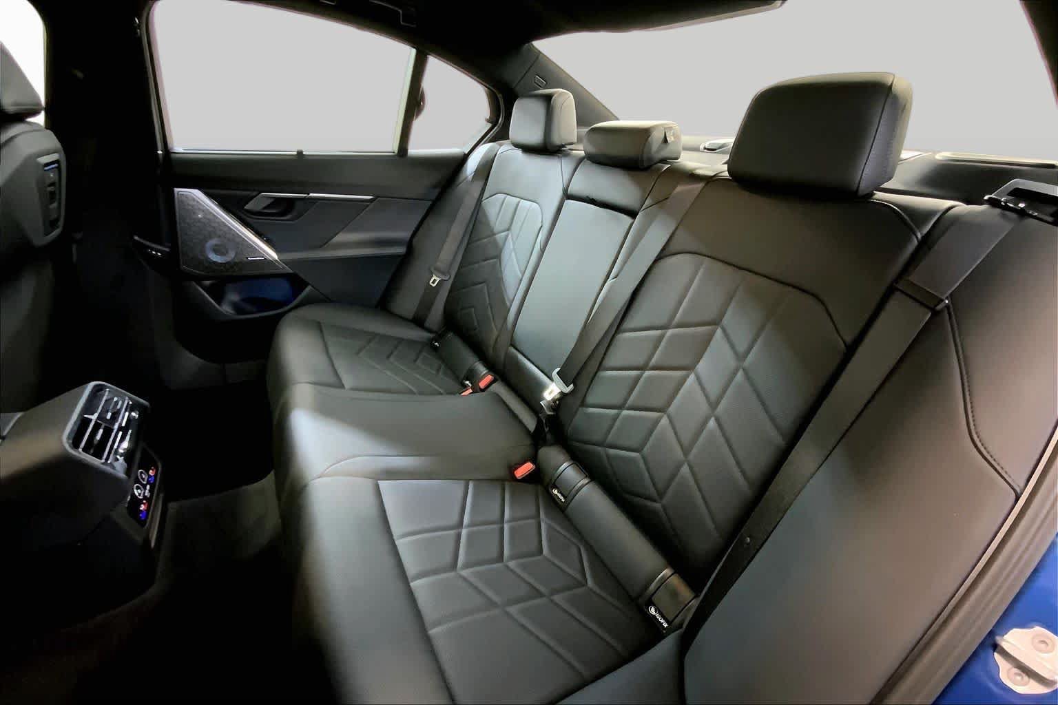 Used 2026 BMW i5 M60 AWD/4WD image 20