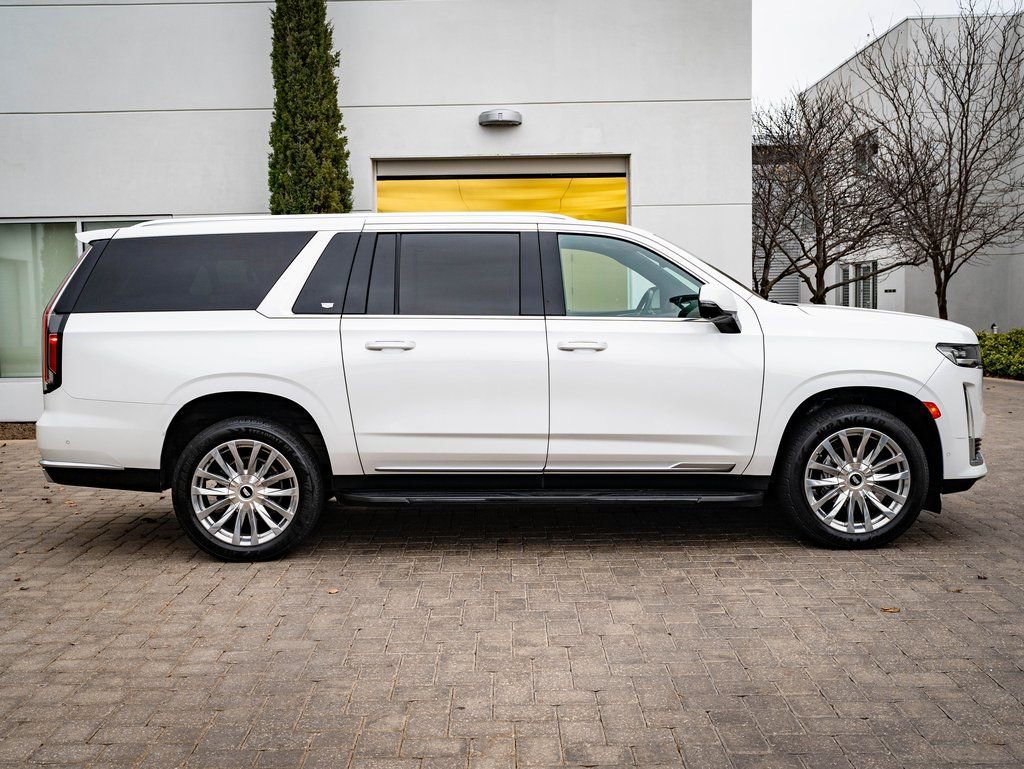 Used 2021 Cadillac Escalade ESV Premium Luxury image 11