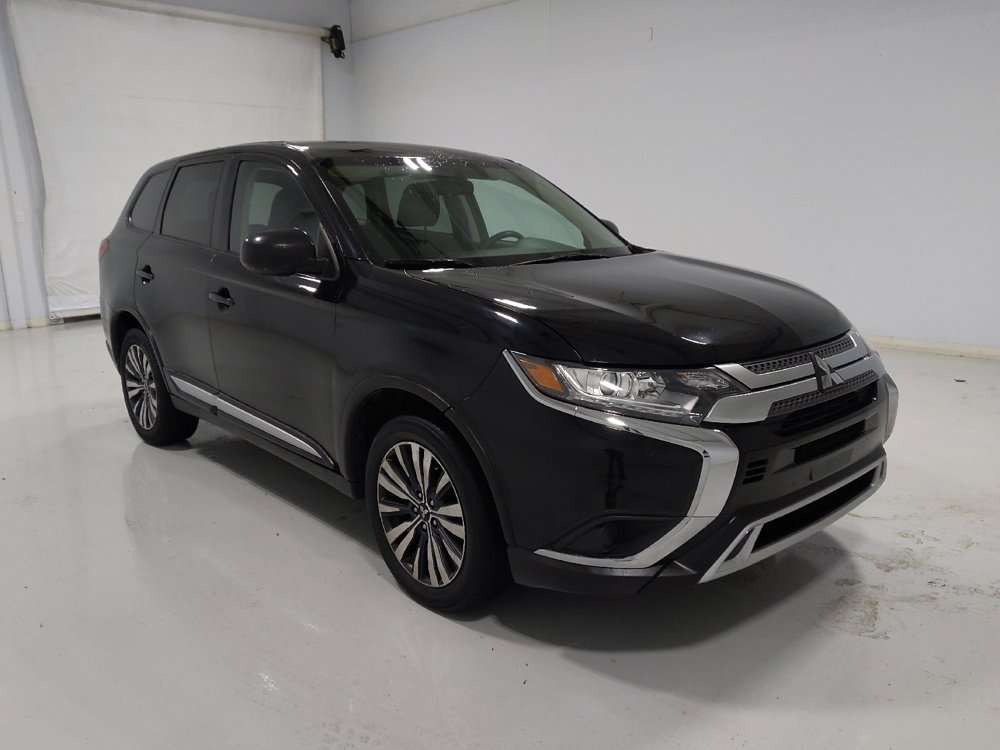 Used 2020 Mitsubishi Outlander ES image 13