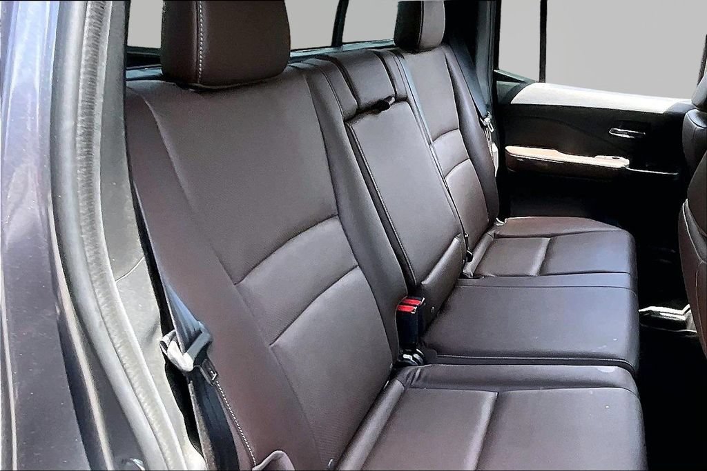 Certified 2024 Honda Ridgeline RTL image 17