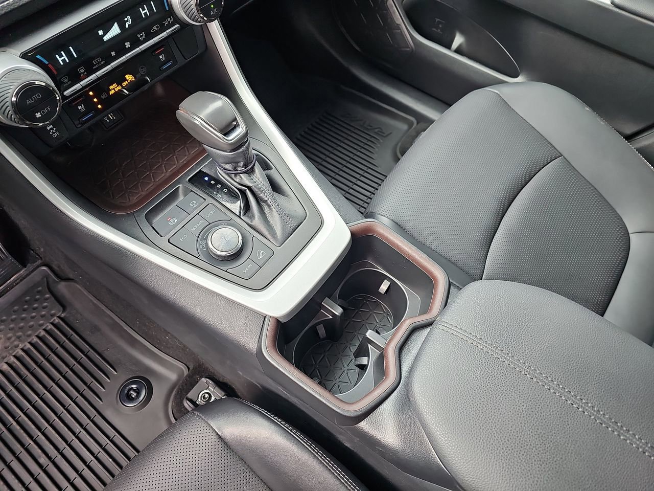 Used 2023 Toyota RAV4 Limited w/ Limited Grade Weather Package image 29