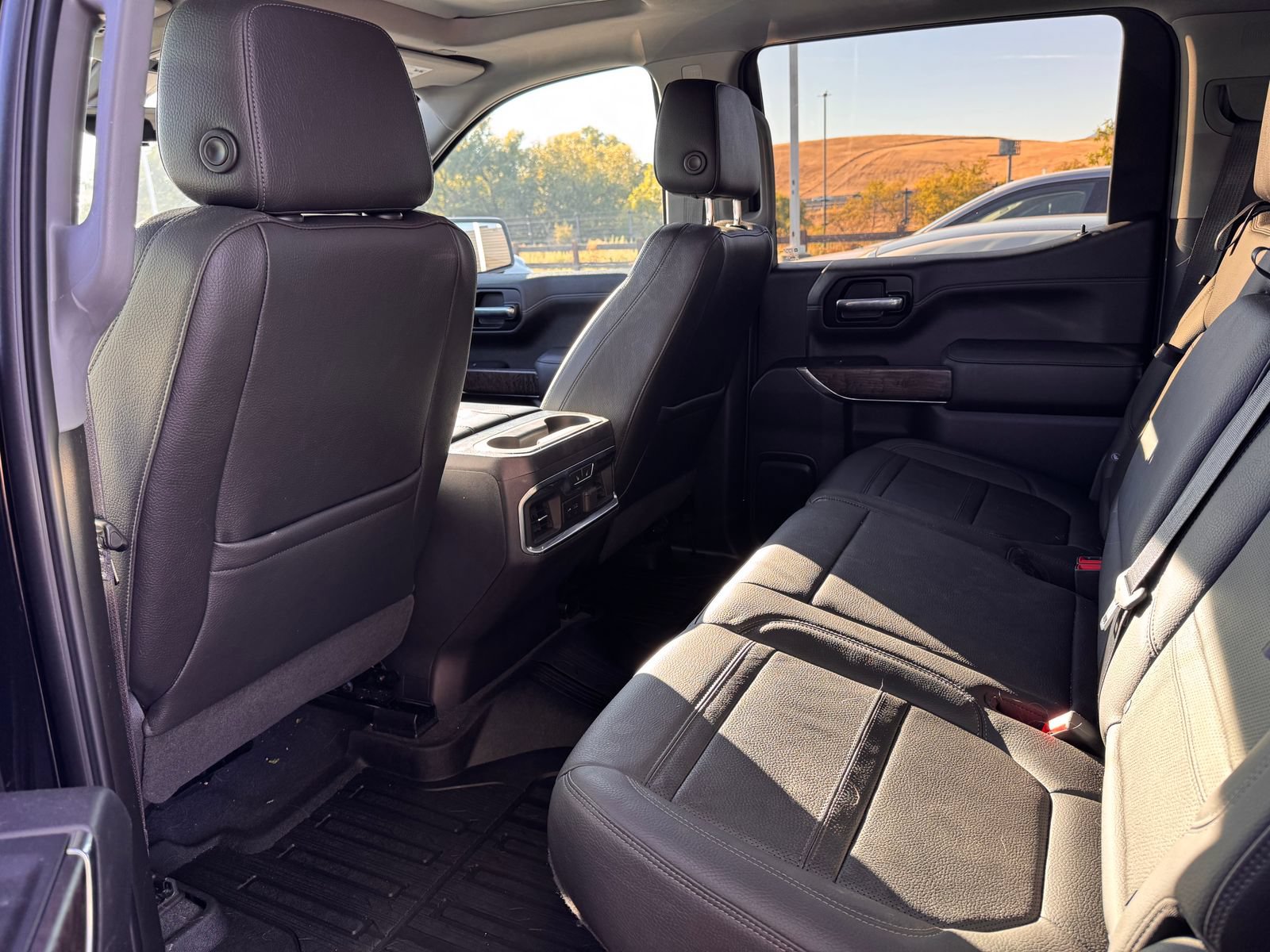 Used 2021 GMC Sierra 1500 Denali w/ Denali Ultimate Package AWD/4WD image 9
