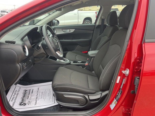 Used 2023 Kia Forte LXS image 12