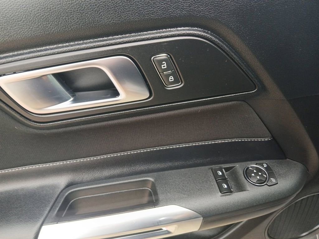 Used 2022 Ford Mustang EcoBoost w/ Black Accent Package image 21