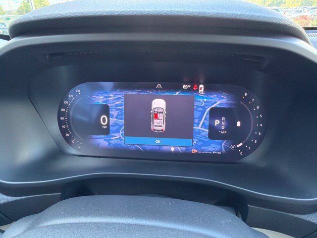 New 2026 Volvo XC40 B5 Ultra w/ Protection Package Premier AWD/4WD image 16